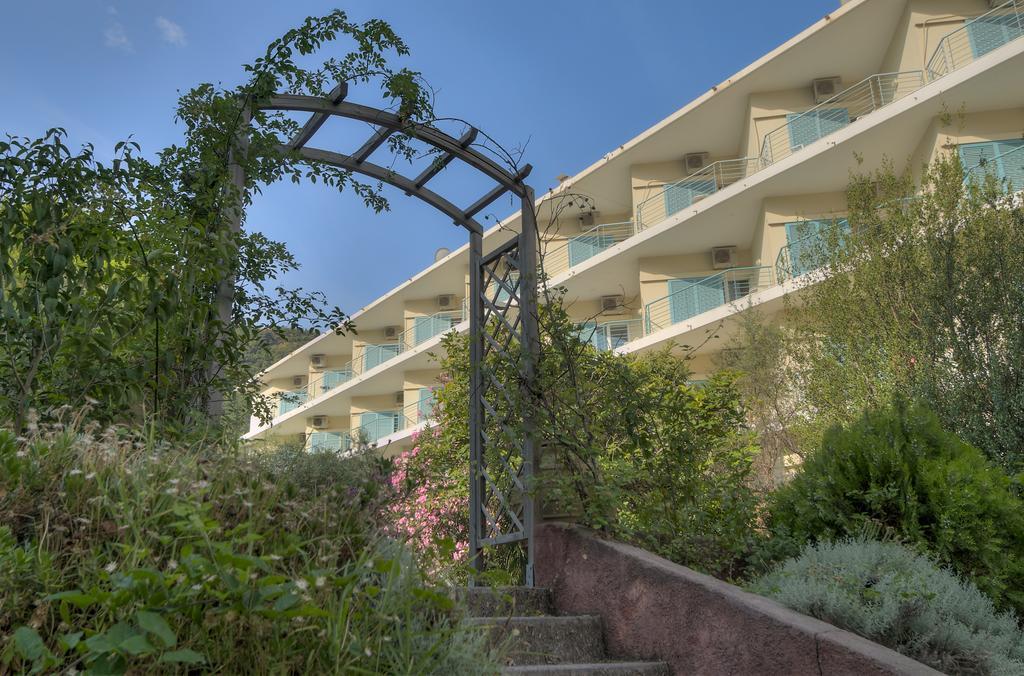 Florida Blue Bay Resort & Spa Psathopyrgos Exterior photo